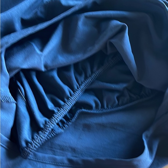 Nike Dri-fit Shorts (2) - Picture 4 of 10